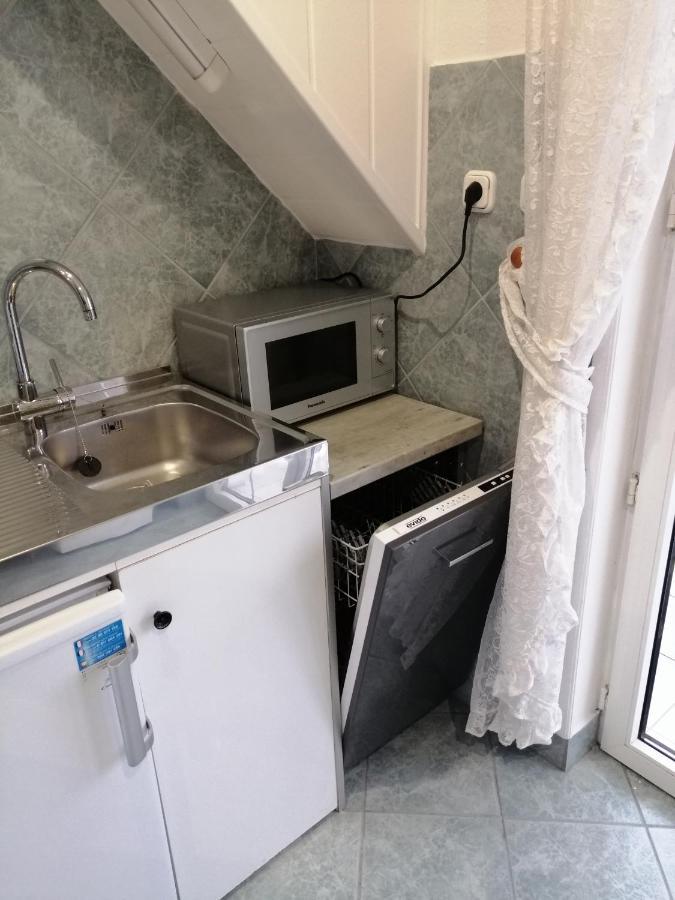 Gyoengyi Apartman Hévíz Exteriér fotografie